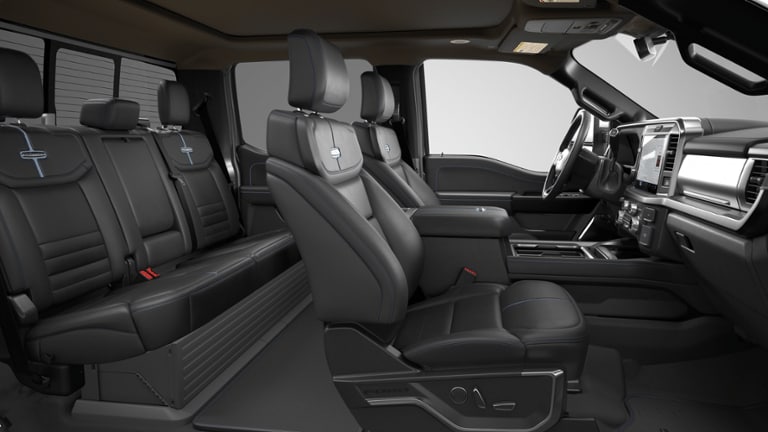 2026 Ford Super Duty F-350 DRW Platinum