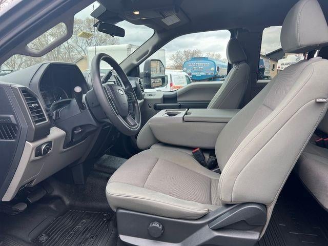 2022 Ford Super Duty F-350 SRW XL