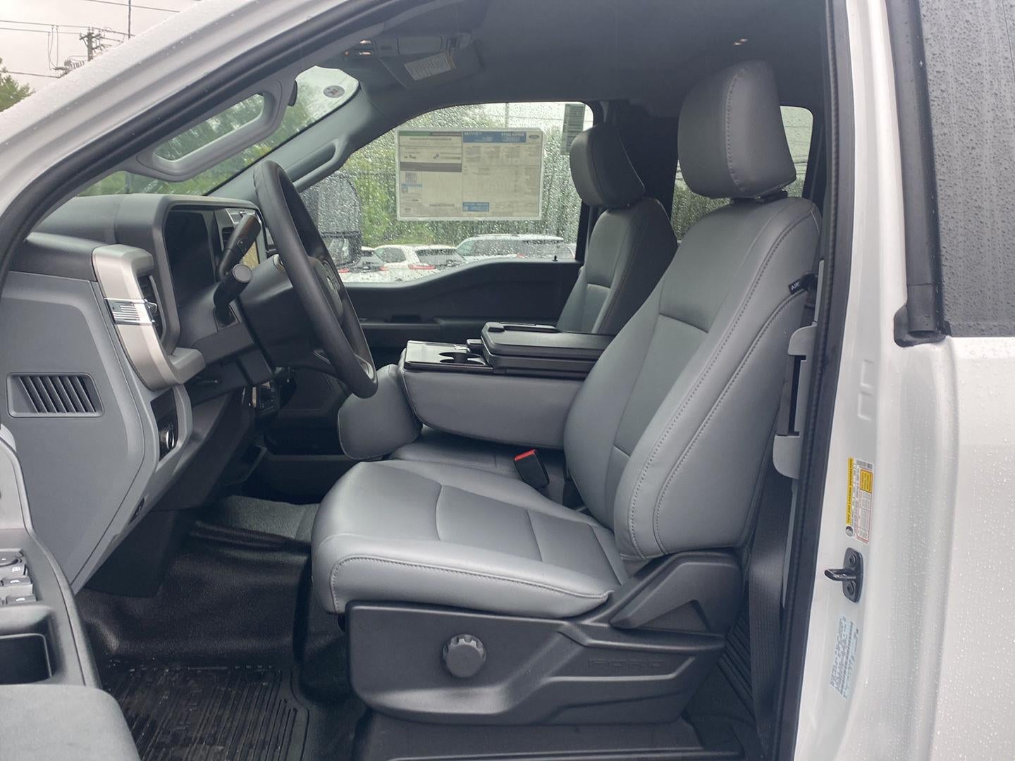 2027 Ford F-350 XL