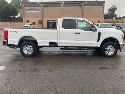 2027 Ford F-350 XL