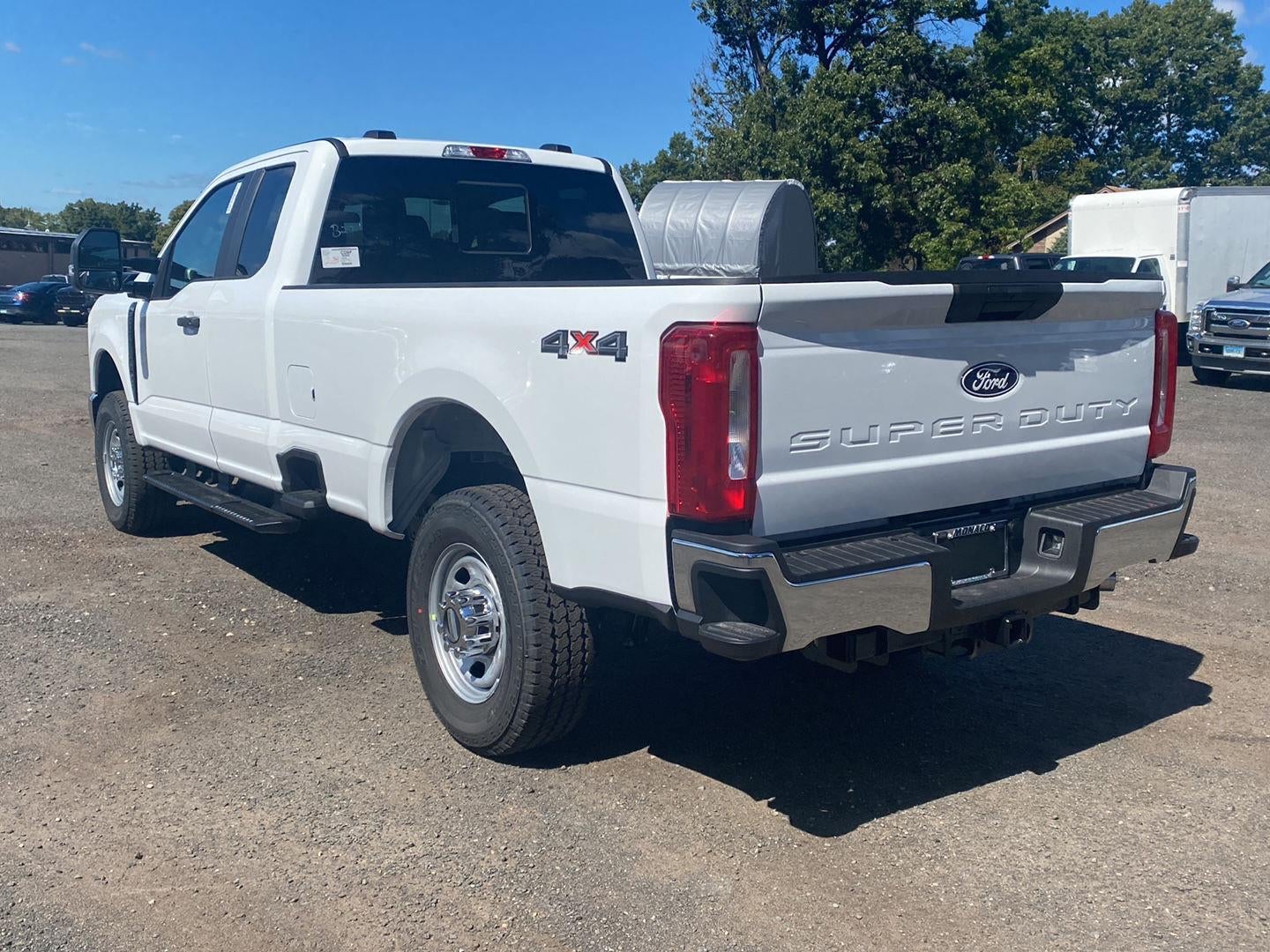 2027 Ford F-350 XL