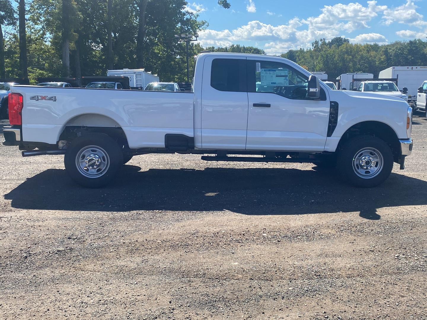 2027 Ford F-350 XL