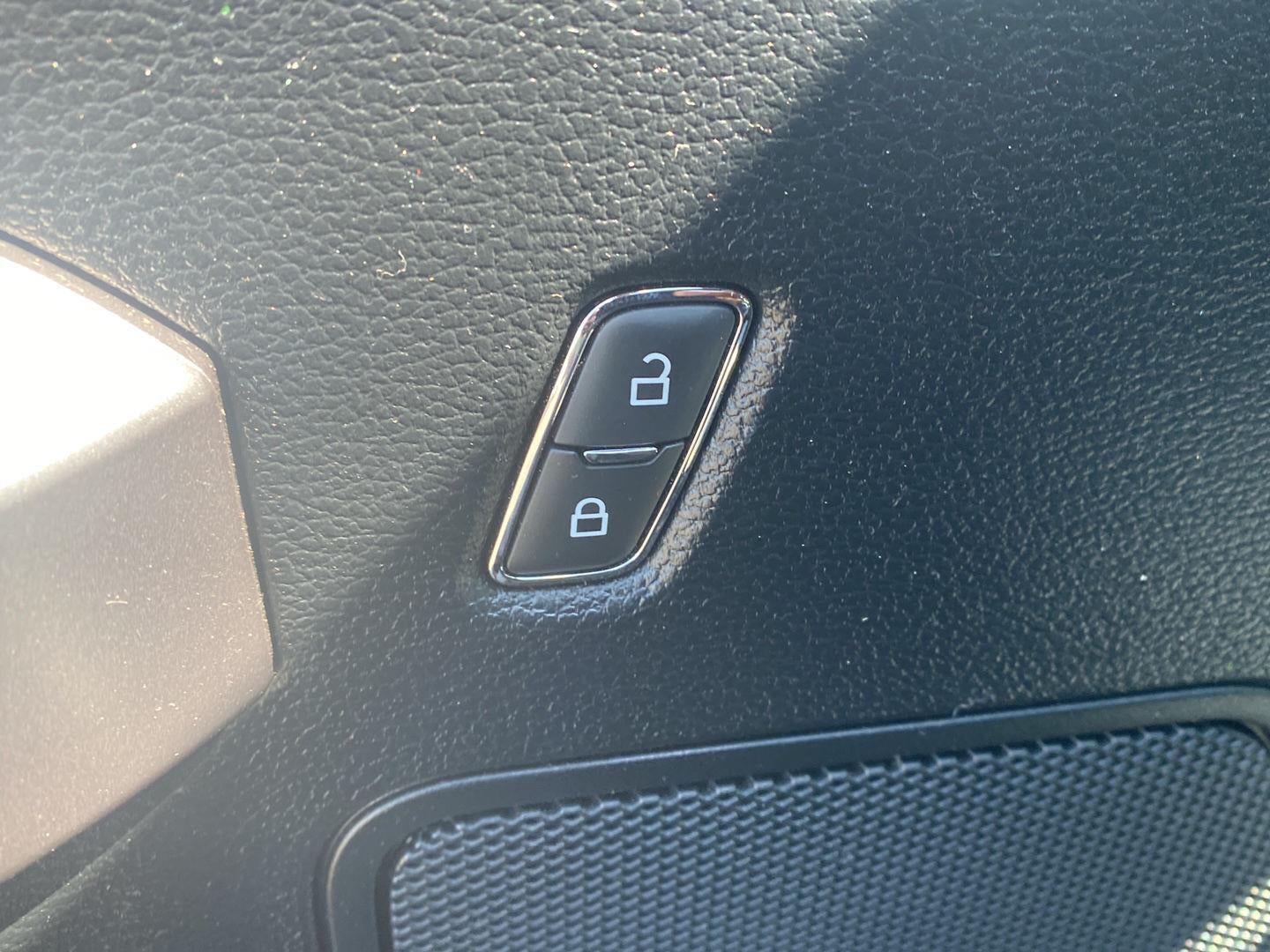 2019 Ford F-150 XLT *Under Deposit*