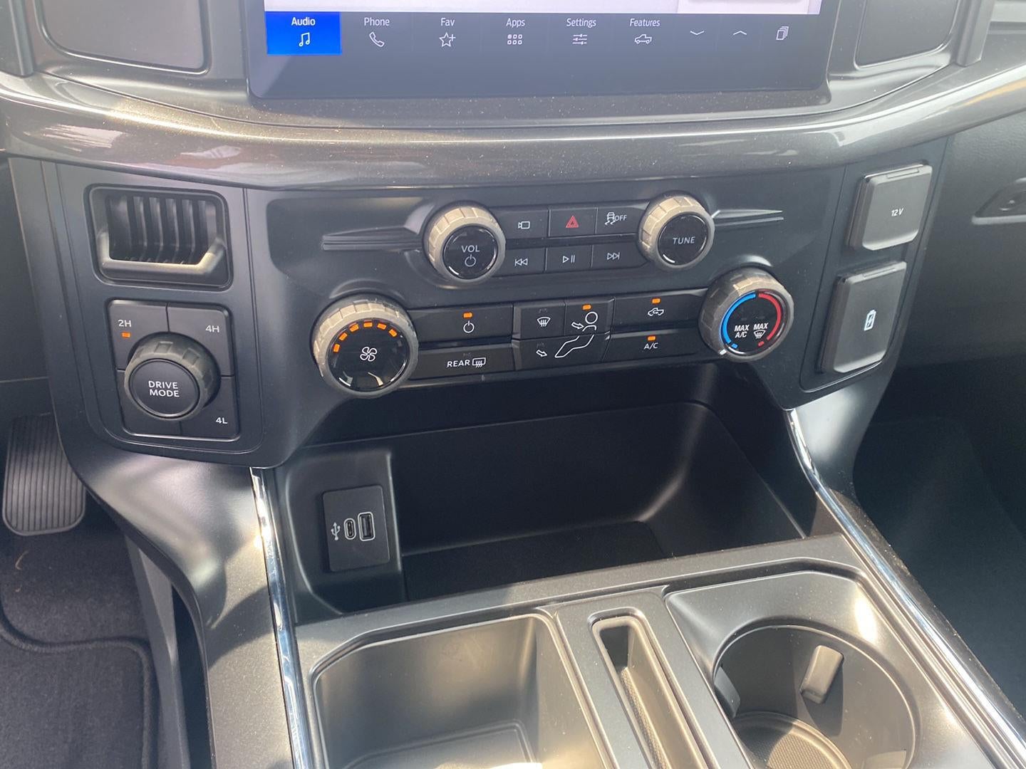 2026 Ford F-150 STX *Under Deposit*
