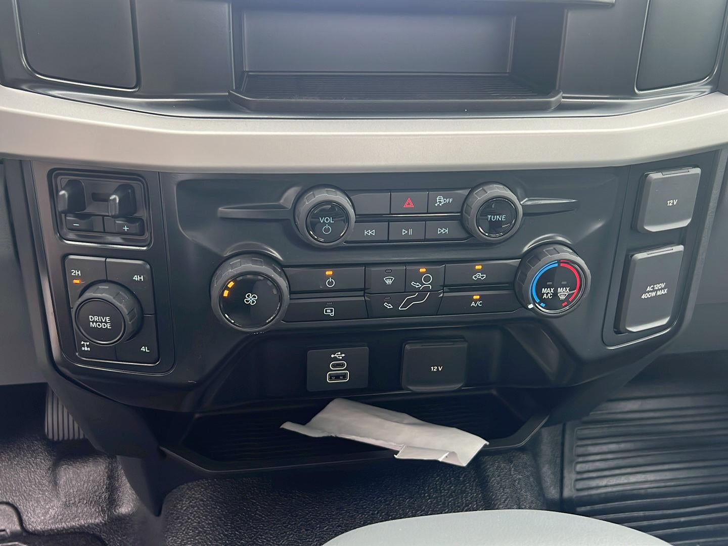 2027 Ford F-350 XL
