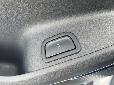 2025 GMC Acadia AT4