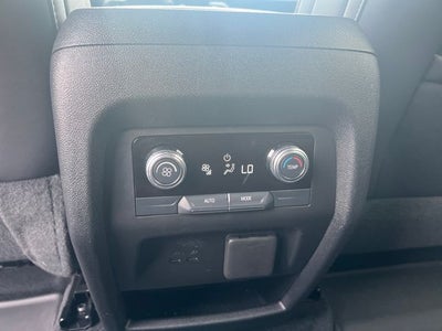 2025 GMC Acadia AT4