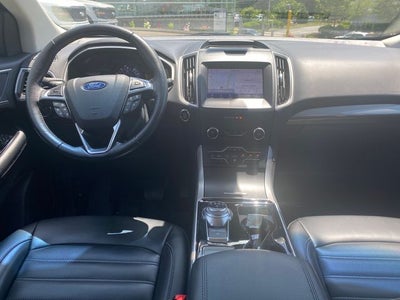 2020 Ford Edge SEL *Under Deposit*