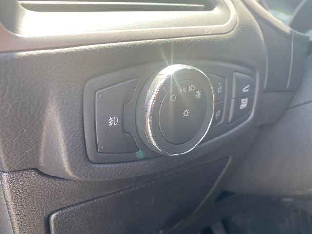 2020 Ford Edge SEL *Under Deposit*