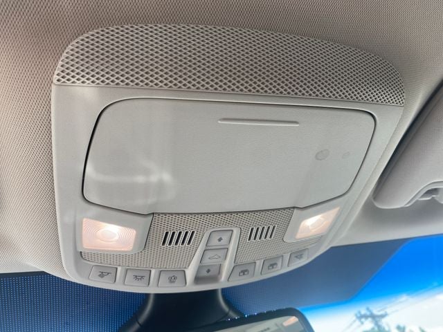 2020 Ford Edge SEL *Under Deposit*