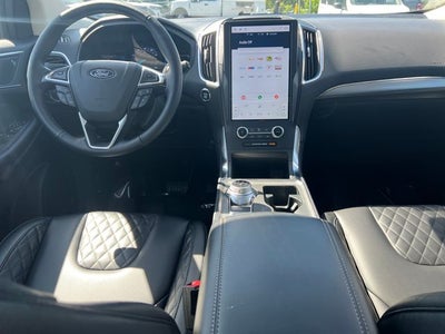 2024 Ford Edge Titanium *Under Deposit*
