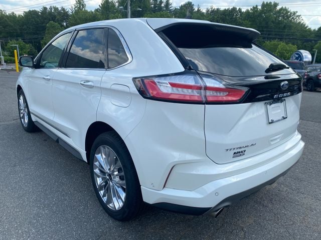 2023 Ford Edge Titanium *Under Deposit*