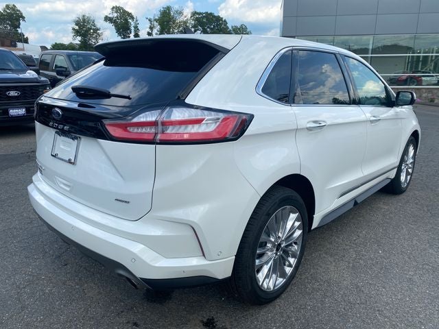 2023 Ford Edge Titanium *Under Deposit*
