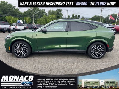 2025 Ford MUSTME Premium