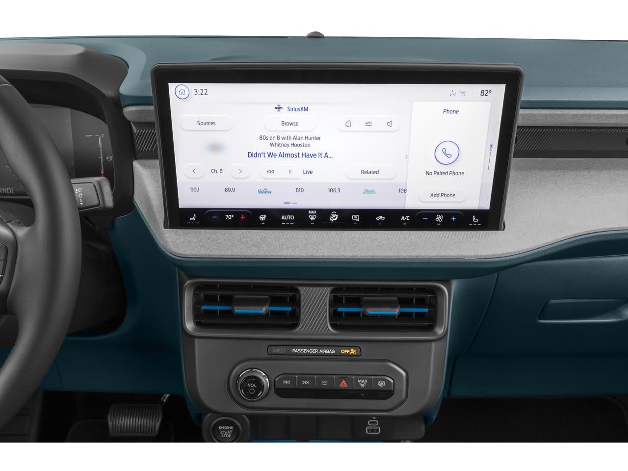 2025 Ford Maverick XLT *Under Deposit*
