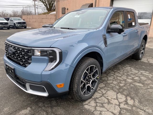 2026 Ford Maverick Lariat *Under Deposit*