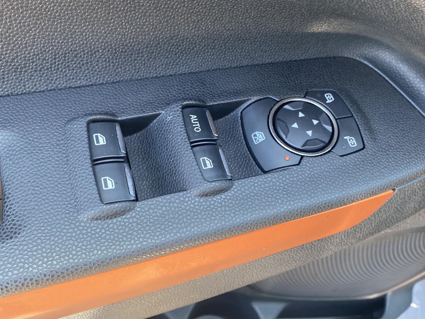 2018 Ford Ecosport SES *Under Deposit*