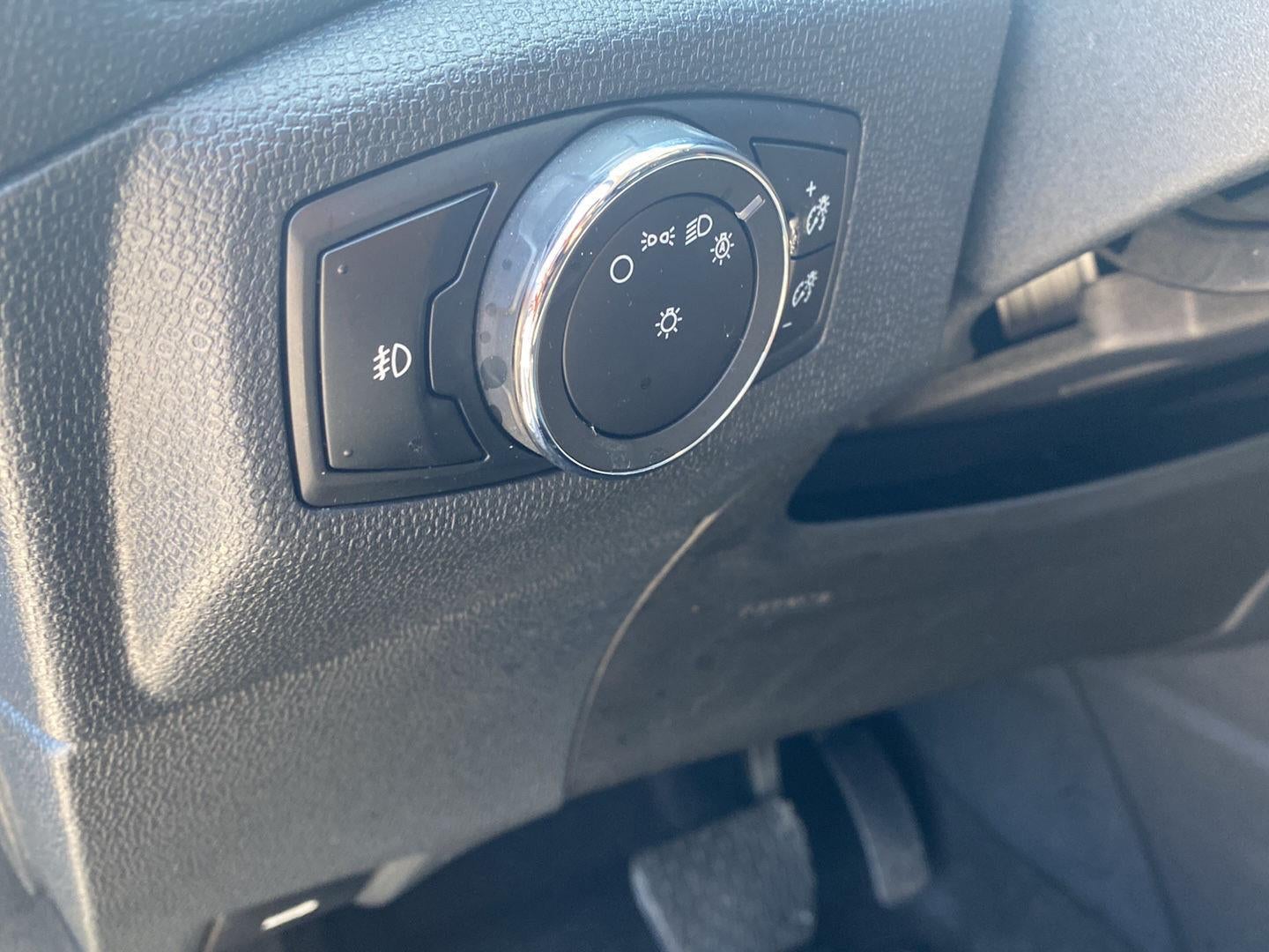 2018 Ford Ecosport SES *Under Deposit*