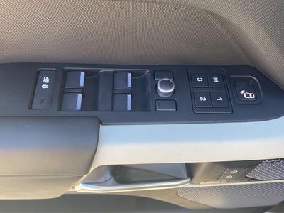 2020 Land Rover Defender HSE