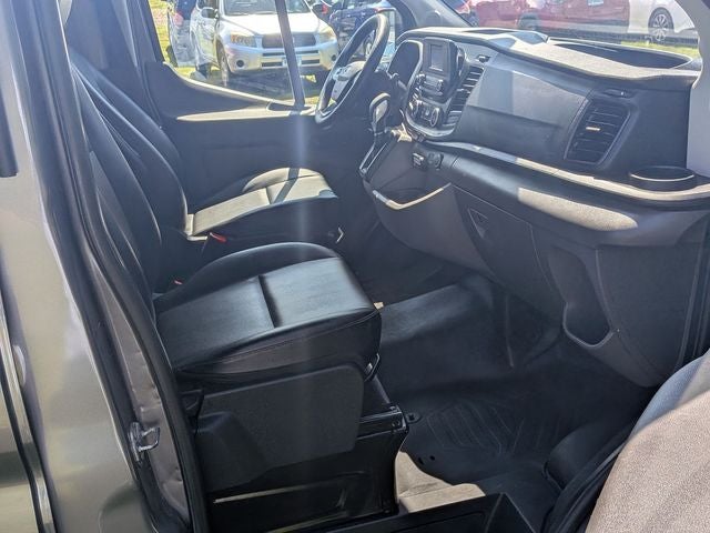 2022 Ford Transit-350 XL *Wheelchair Lift*