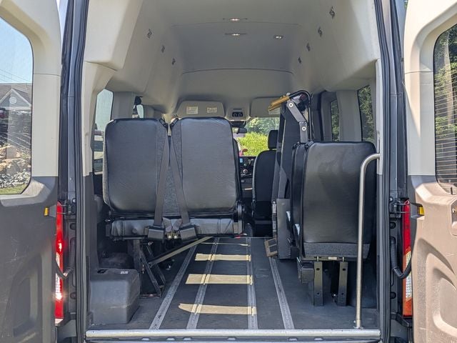 2022 Ford Transit-350 XL *Wheelchair Lift*