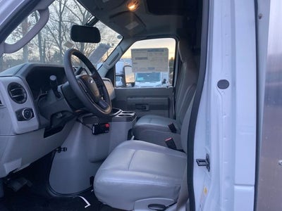 2026 Ford E-350SD Base Cutaway