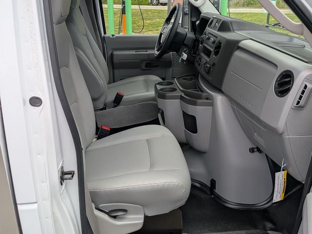 2026 Ford E-350SD Base Cutaway
