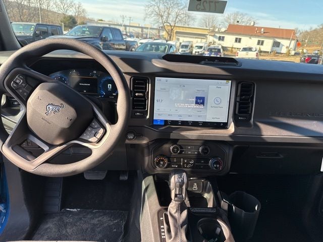 2026 Ford Bronco Base *Under Deposit*