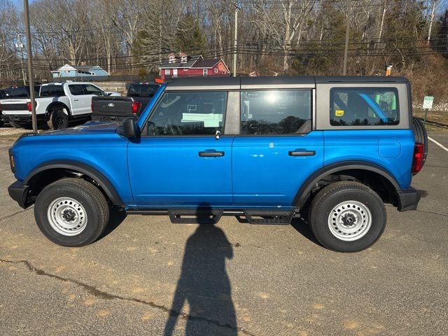 2026 Ford Bronco Base *Under Deposit*