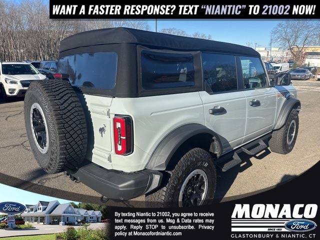 2023 Ford Bronco Base