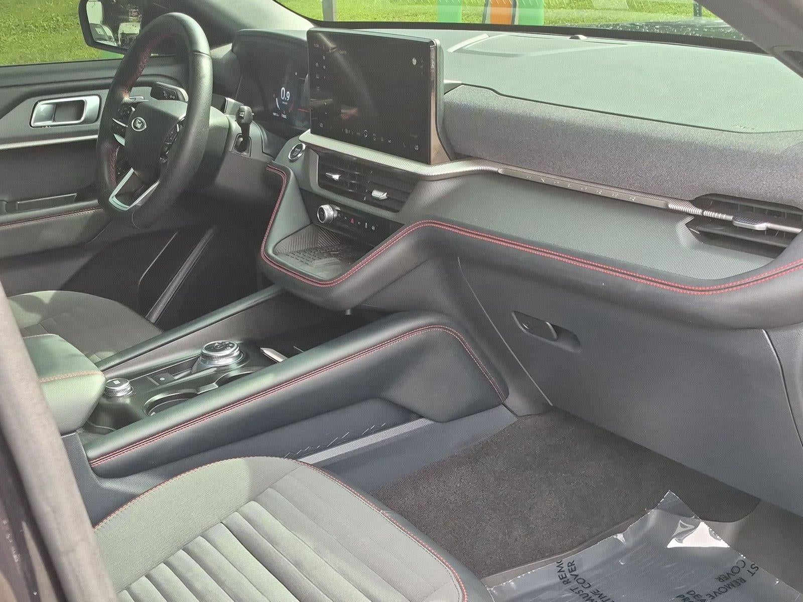 2025 Ford Explorer ST-Line *Under Deposit*