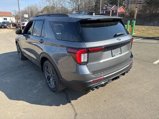 2026 Ford Explorer ST *Under Deposit*