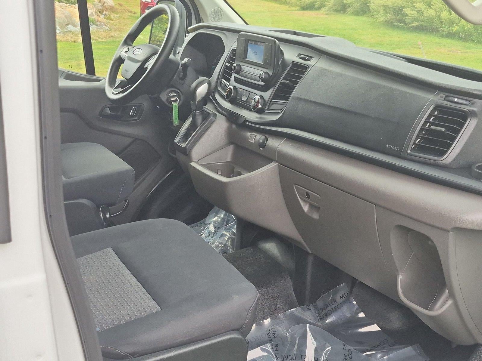 2025 Ford Transit Cargo Van Base