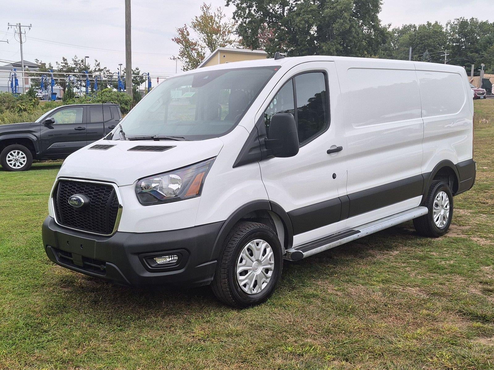 2025 Ford Transit Cargo Van Base