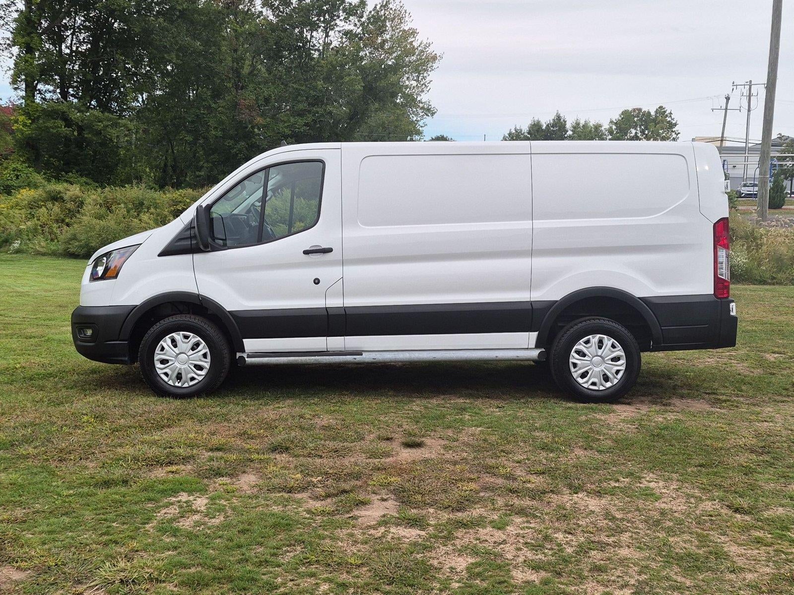 2025 Ford Transit Cargo Van Base