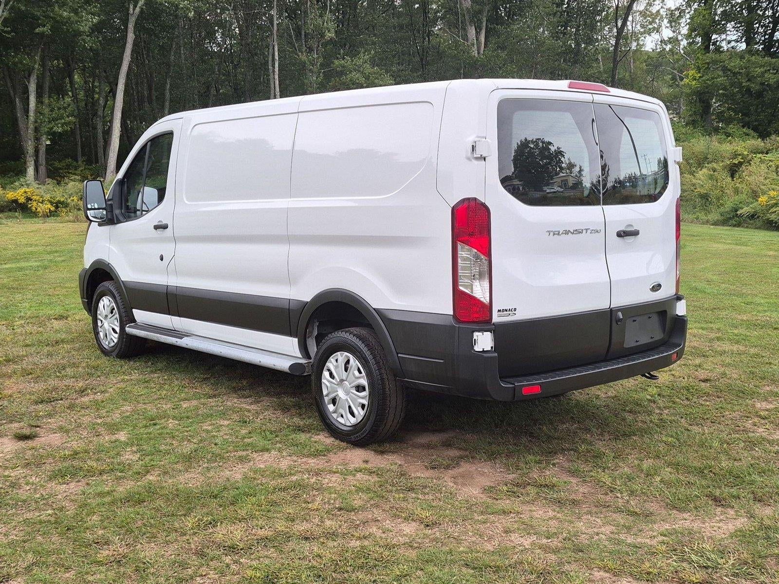 2025 Ford Transit Cargo Van Base