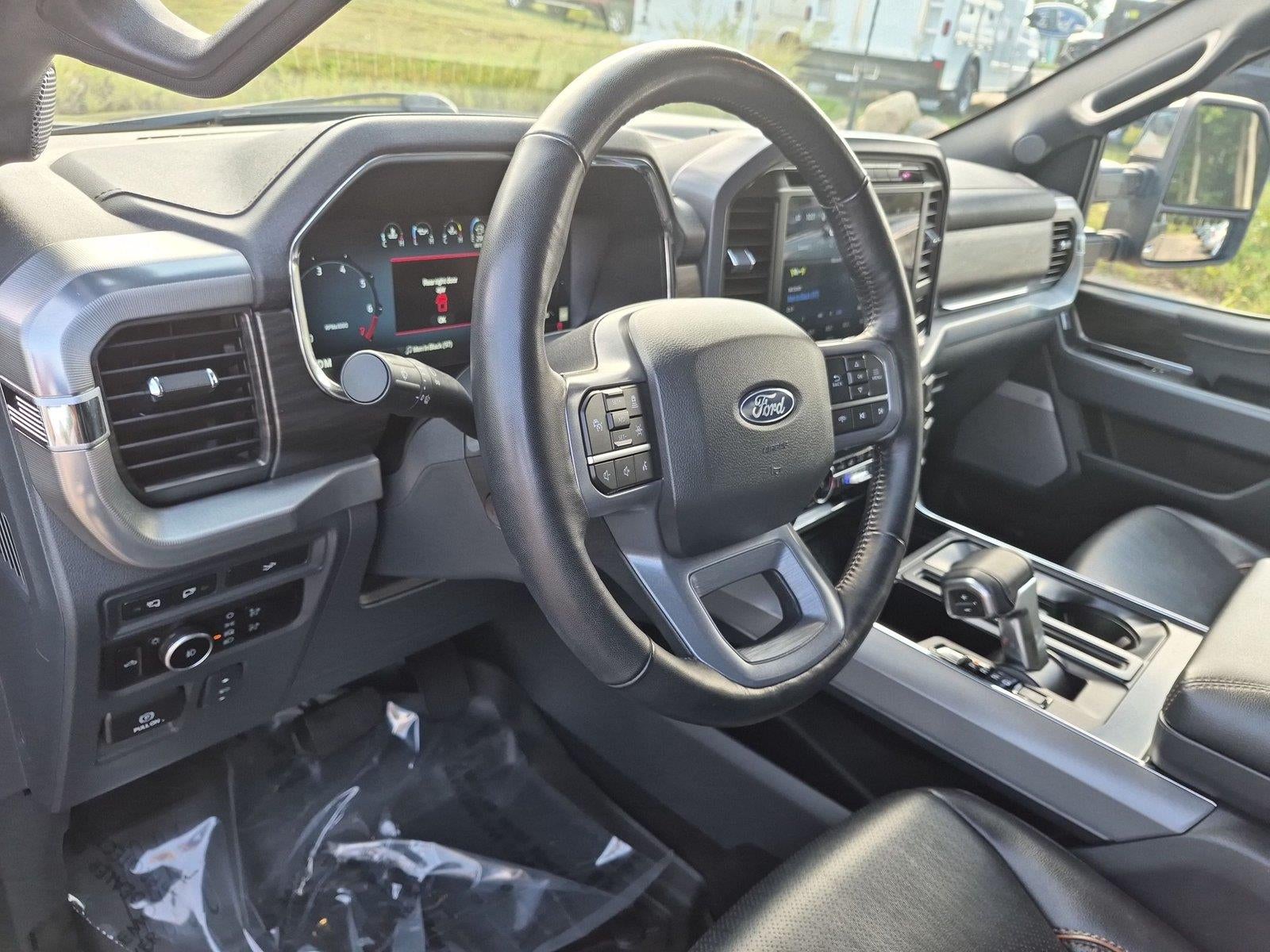 2024 Ford F-150 LARIAT *Under Deposit*