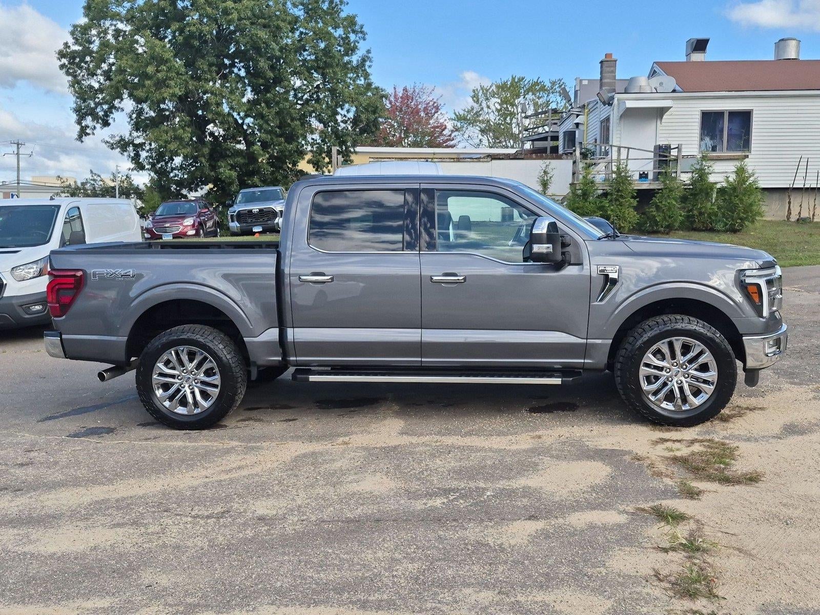2024 Ford F-150 LARIAT *Under Deposit*