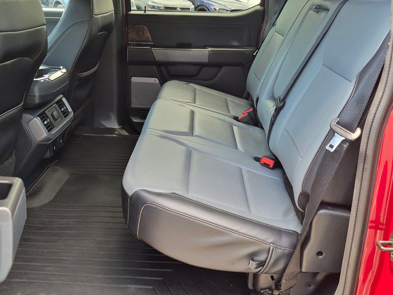 2023 Ford F-150 LARIAT *Under Deposit*