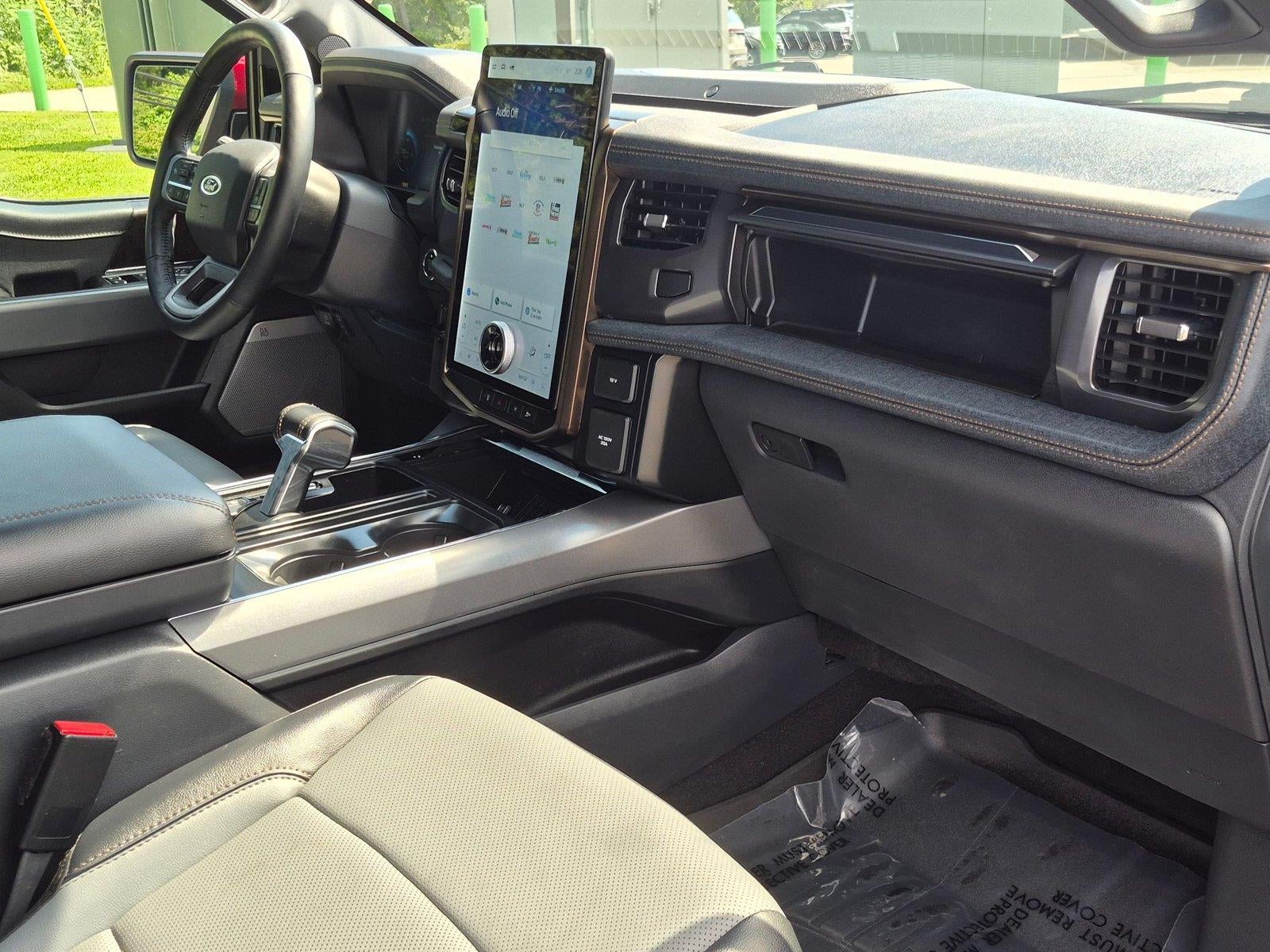 2023 Ford F-150 LARIAT *Under Deposit*