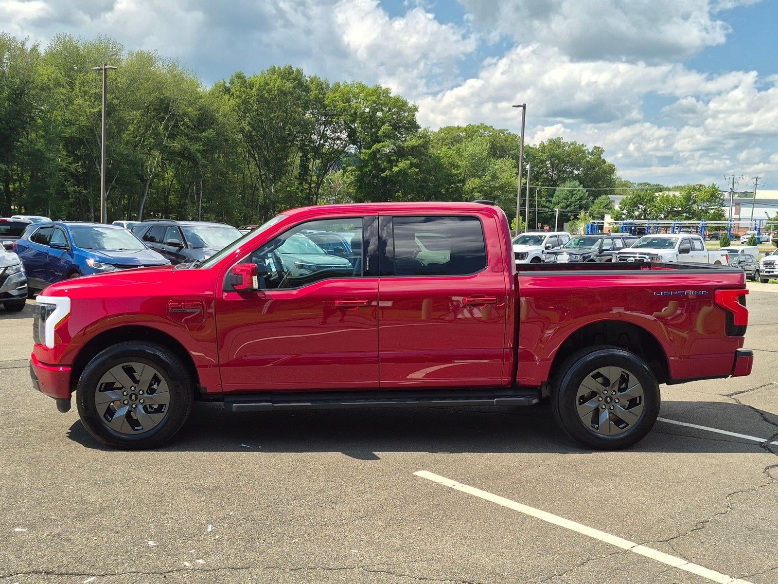 2023 Ford F-150 LARIAT *Under Deposit*