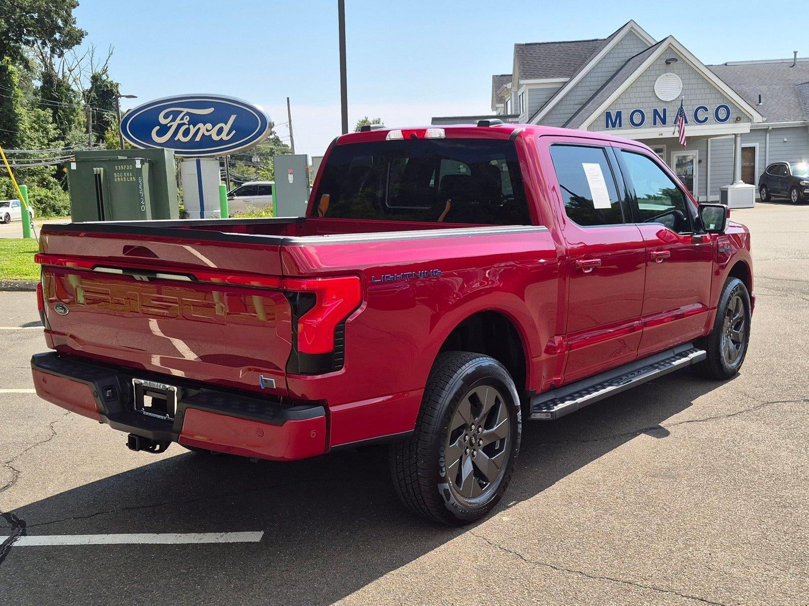 2023 Ford F-150 LARIAT *Under Deposit*