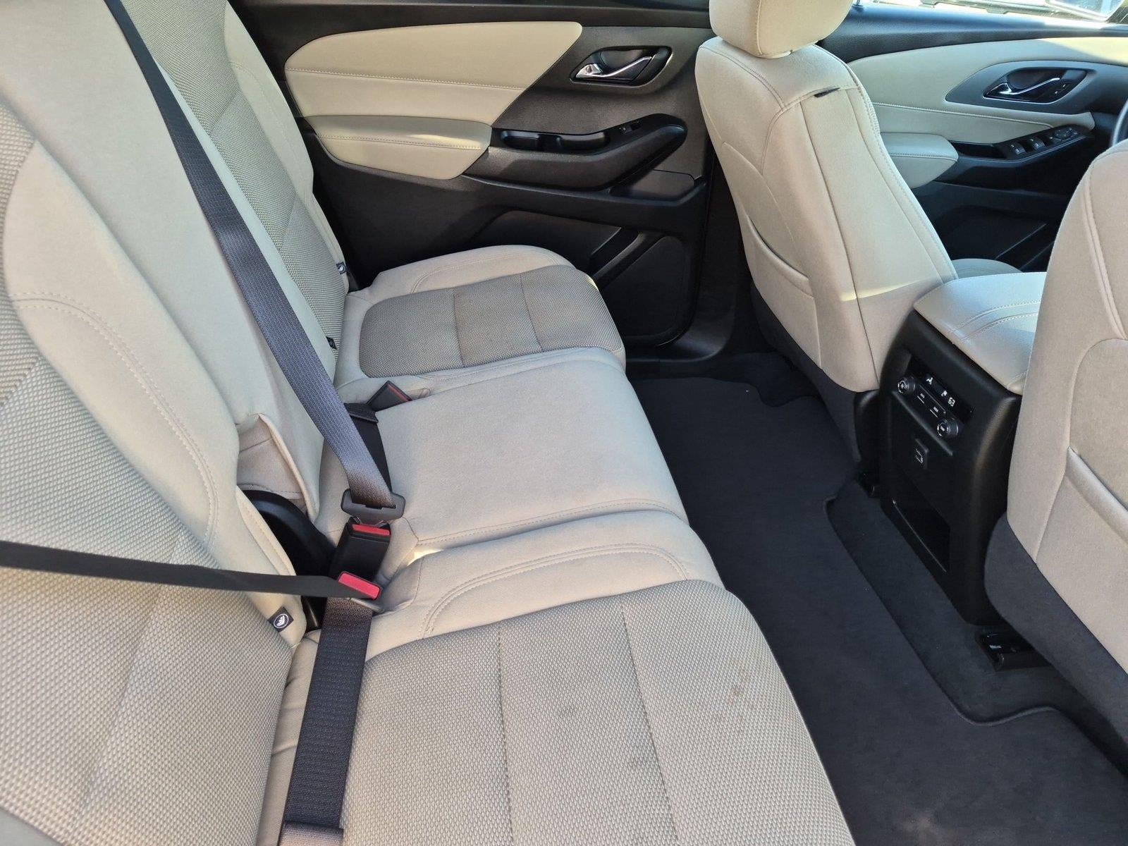 2023 Chevrolet Traverse LS