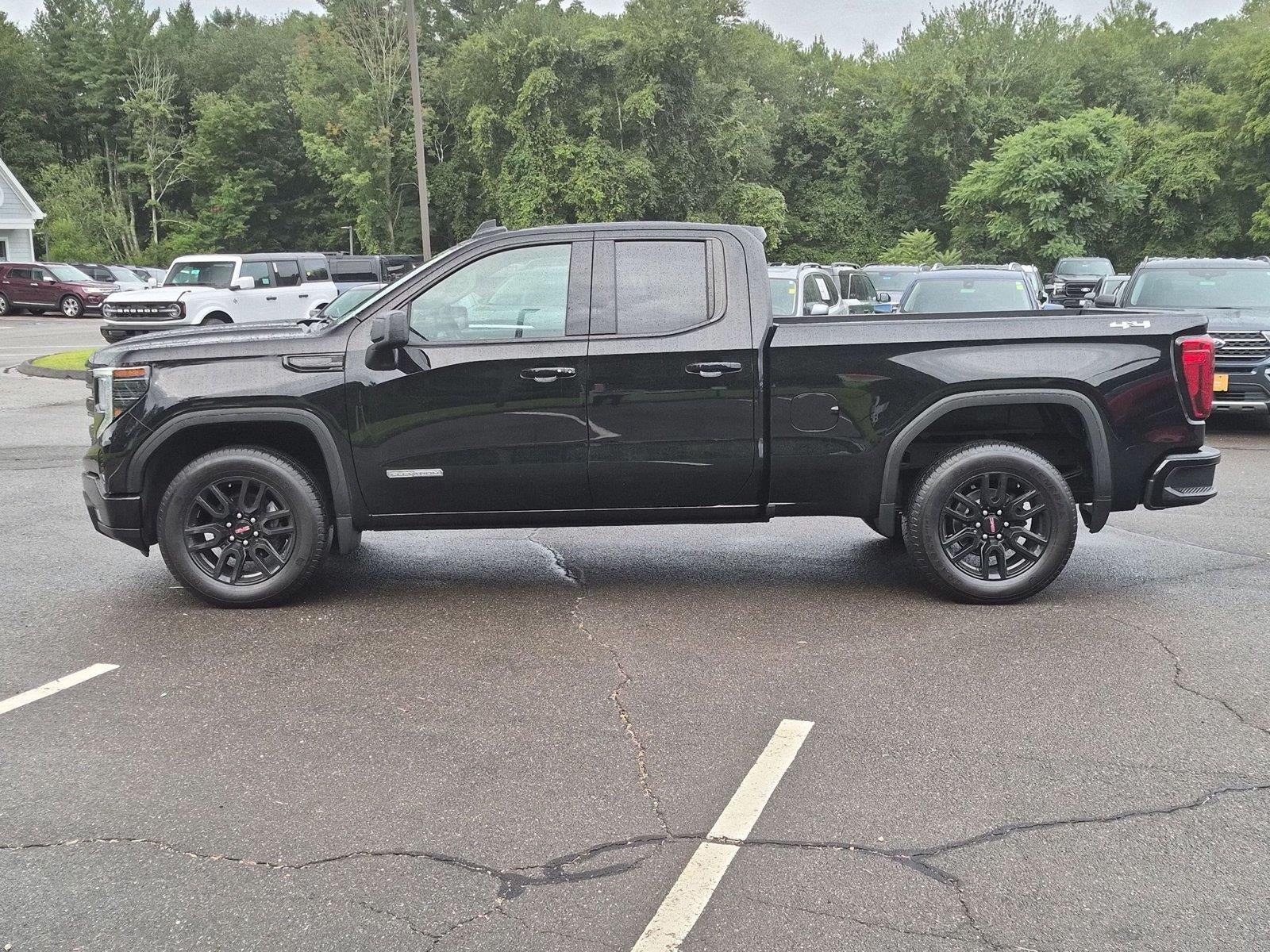2023 GMC Sierra 1500 Elevation