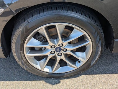 2015 Ford Edge Titanium *Under Deposit*