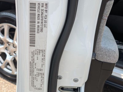 2022 Jeep Compass Latitude Lux *Under Deposit*