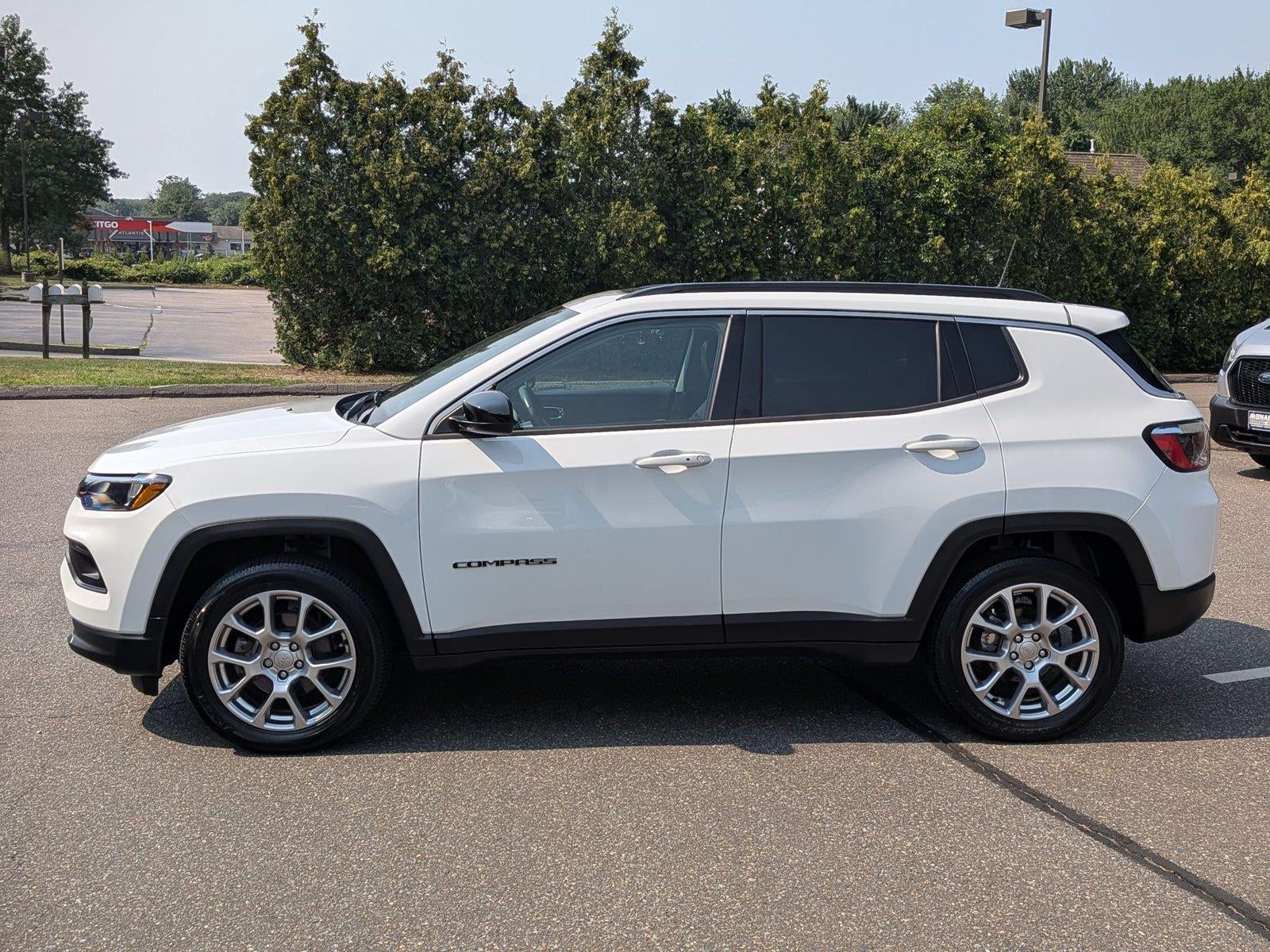 2022 Jeep Compass Latitude Lux *Under Deposit*