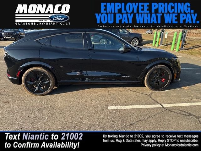 2025 Ford Mustang Mach-E GT *DEMO*