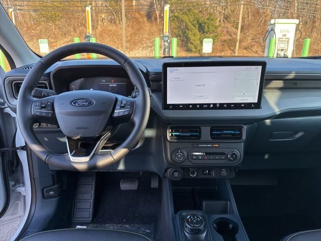 2026 Ford Maverick Lobo High