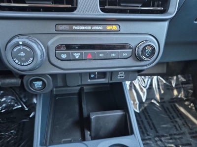 2026 Ford Maverick Lobo *Under Deposit*